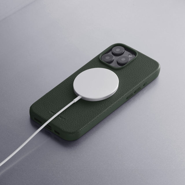 woolnut leather case iphone 16 pro max green