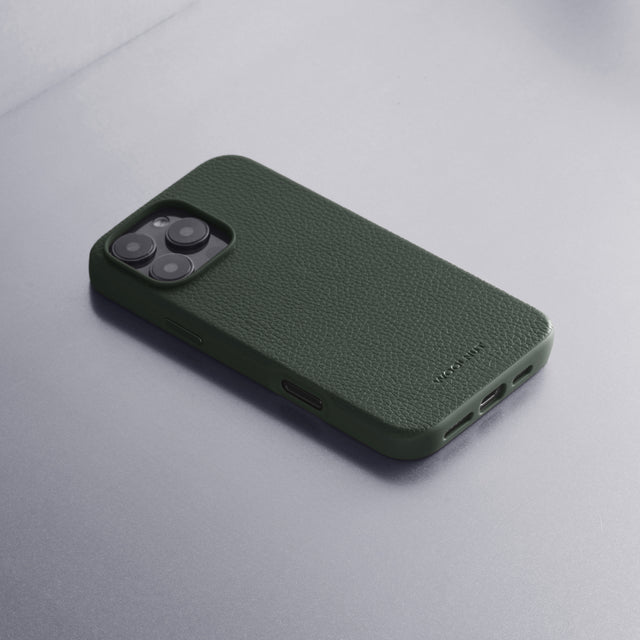 woolnut leather case iphone 16 pro max green