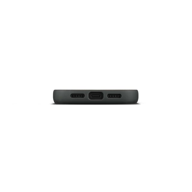 woolnut iphone 17 pro leather case black 7
