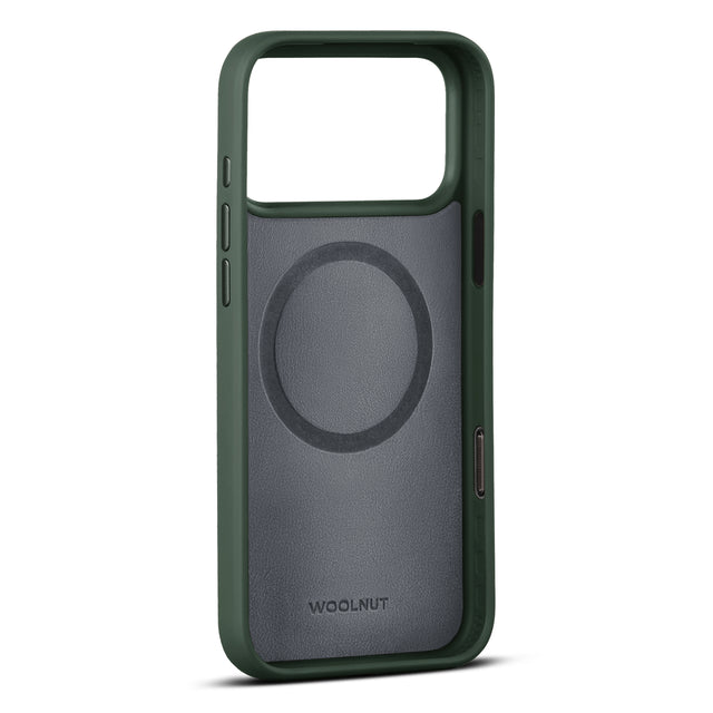 woolnut iphone 17 pro max leather case green 3