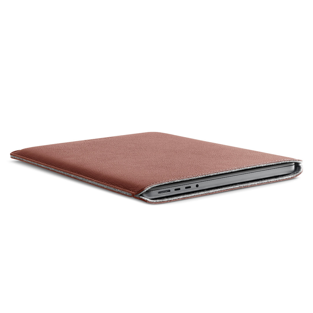 Leather Sleeve for 14-inch MacBook Pro | Shop now – WOOLNUT
