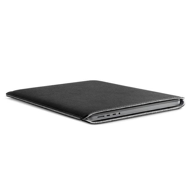 Leather Sleeve for 16-inch MacBook Pro